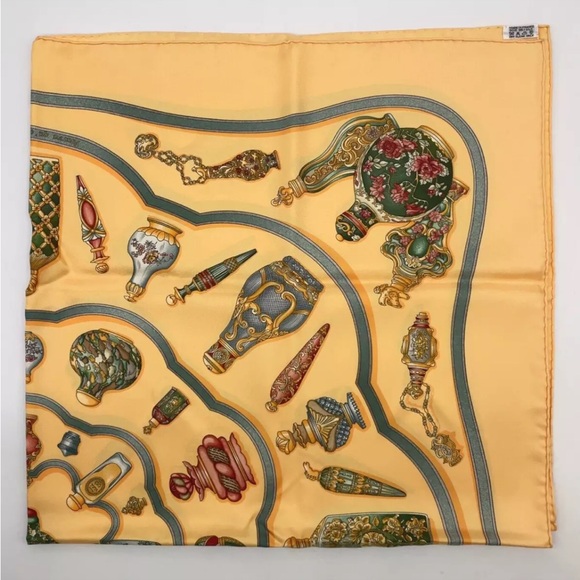 Yellow Hermes Carre 90 Silk Scarf Perfume Bottle W/Box - Picture 3 of 11